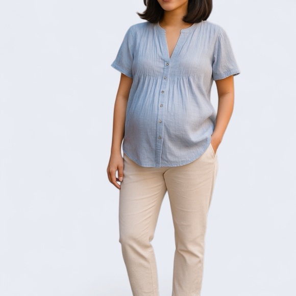 The Nines by Hatch | Smocked Flowy Blouse M Short Sleeve Maternity Pregnancy - Picture 1 of 9
